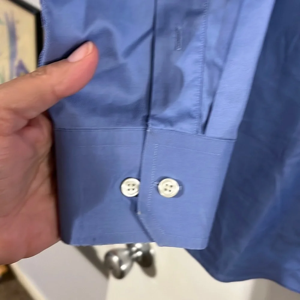 Banana Republic blue 100% cotton mens shirt